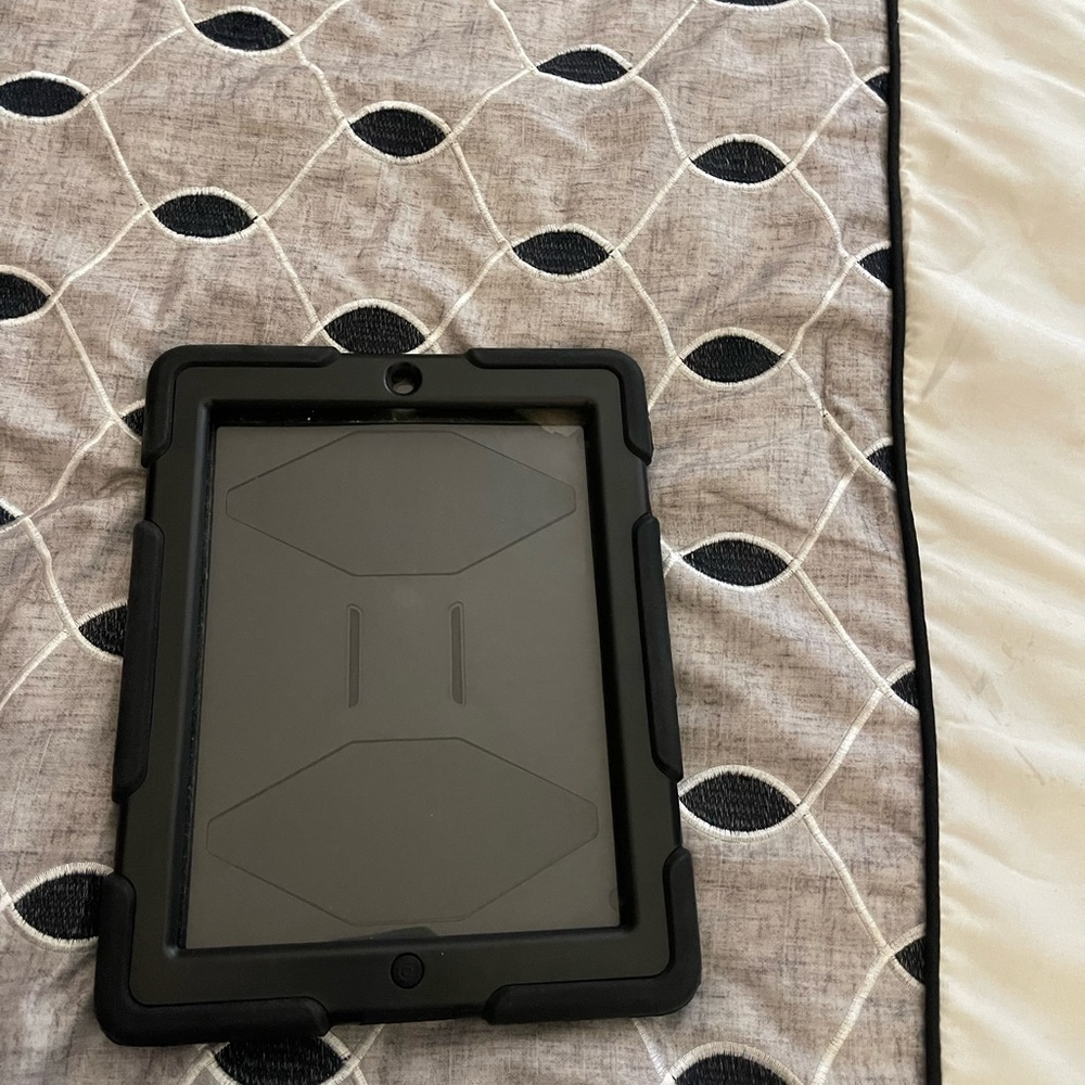 Old Apple Tablet case
